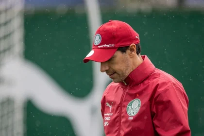 Lesão de Murilo acende alerta, e Palmeiras mantém foco na contratação de Nino 8 urlhttps3A2F2Fk2 prod radio itatiaia.s3.us east 1.amazonaws.com2Fbrightspot2Fa22Ff92F85639b