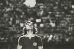 Morre Leivinha, ídolo do Palmeiras da segunda Academia, aos 76 anos 1 1096531831 leivinha brinca com a bola em 1972 2790947876 1 1024x702